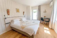 Hôtel Restaurant & Spa Plaisir Hotel a Le Bois-Plage-en-Re
