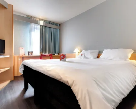 Ibis Agen Centre Hotels in Agen