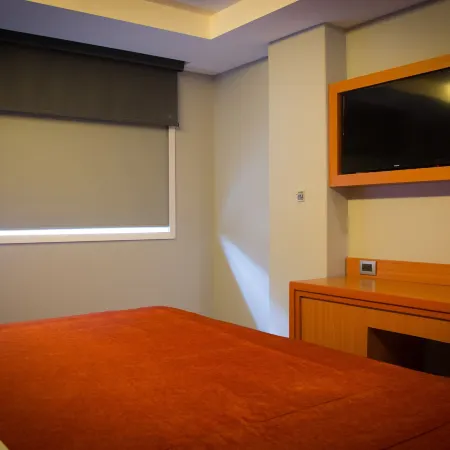 Hotel El Senador Отели в г. Мехико