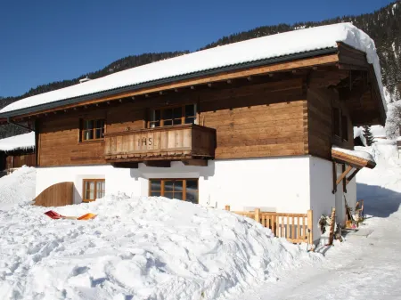 Chalet in Leogang Near Ski Slopes