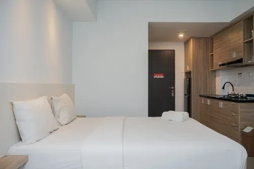 Nice and Cozy Studio at Baileys Apartment Hotels in East Ciputat
