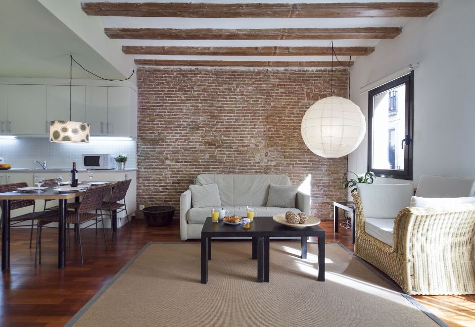 B&B Inés
