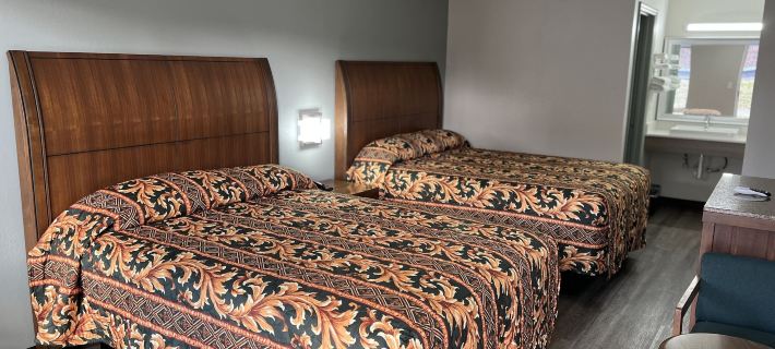 โรงแรม Royal Inn โรงแรมในคลีฟแลนด์