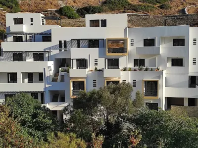 Amorani Studios Hotels in Ándros