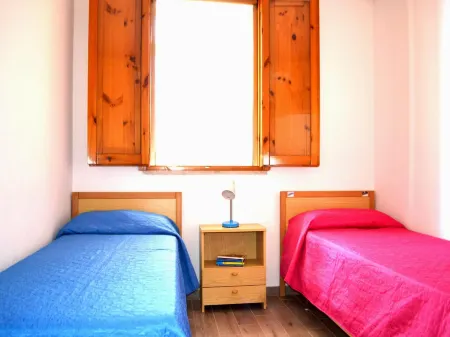 Taki Holiday Home on the First Floor with Two Bathrooms in San Foca