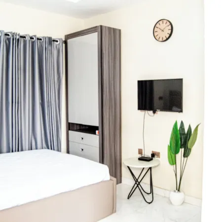 Furnished Studio Apartment in a Secure and Serene Part of Ibadan