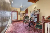Trainmasters Inn