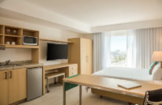 費斯塔蒙特雷拉費酒店