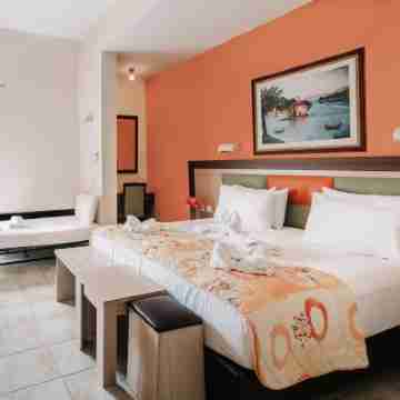 Maltezos Hotel Rooms