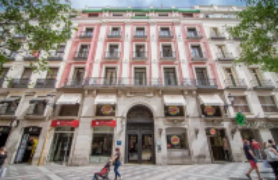 太陽之門廣場住宿-珀蒂宮