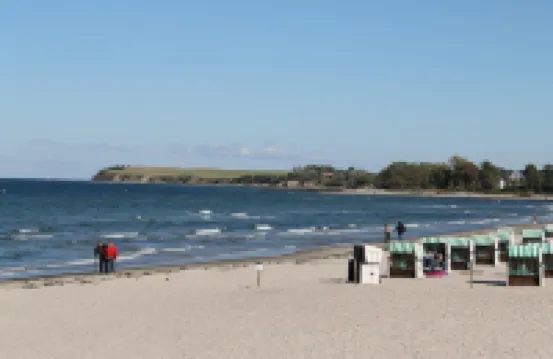 位於特拉內維茨的現代公寓-臨近大海