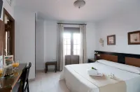 Hotel Restaurante Blanco y Verde