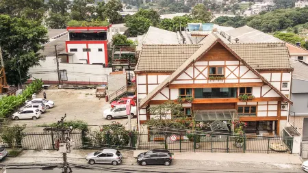 Hotel Chalet Monet - Granja Vianna