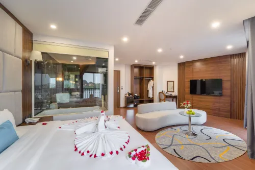 Paddington Hotel Halong Bayview - Romanttinen