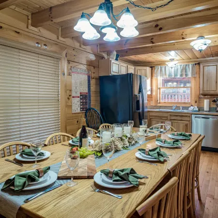 Summer Special! Nerf Party, Pool, HotTub, Pet Friendly