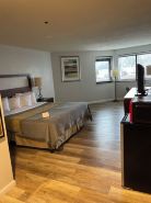 APM Inn & Suites