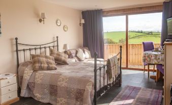 Frankaborough Farm Holiday Cottages