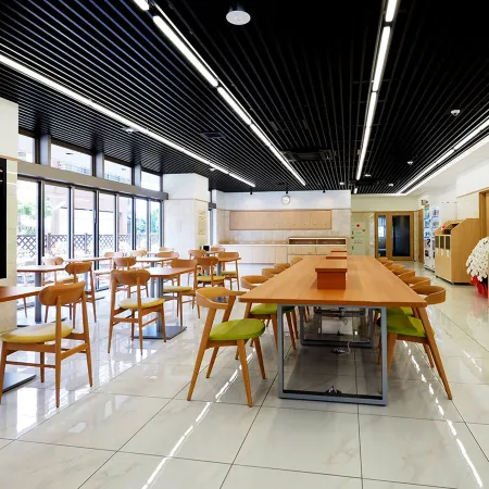 Toyoko Inn Iseshi Eki