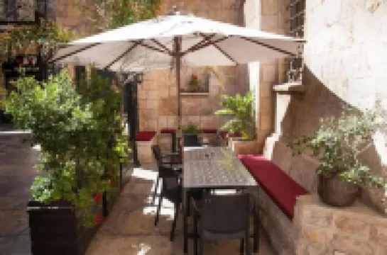 グロリア ホテル