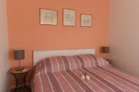 Mary's Apartment Hoteles en Orešje