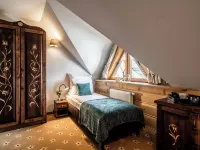Zapotoczny Residence Hotels in Zab