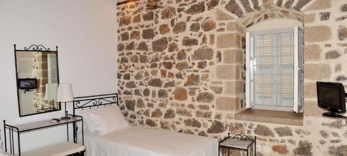 Guesthouse Alexandra Hotels in Hydra