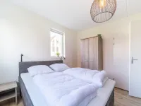 Holiday Home in Scherpenisse Near Oosterschelde - parking
