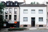 Villa Oliver Budapest فنادق في Nagykovacsi