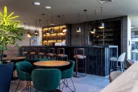 Howard Johnson by Wyndham Resistencia La Ribera - bar