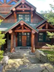 Cayuga Lodge - Homestays