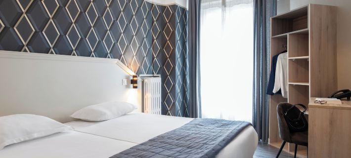 Hôtel Ambassadeur Hotels in Париж