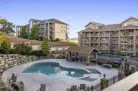 Bchillin Retreat on Table Rock Lake