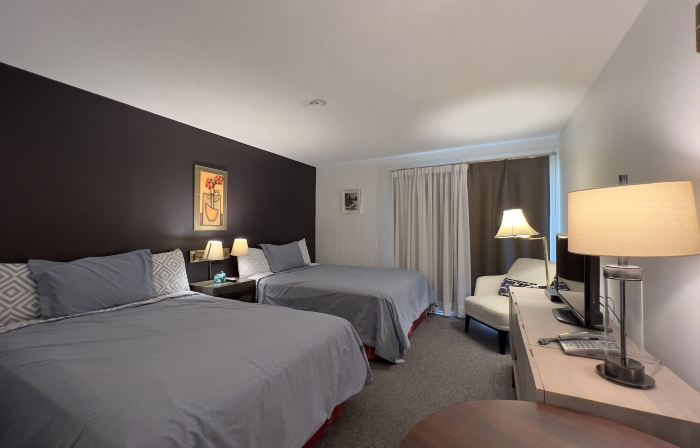 Monashee Motel