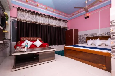 Raja Hotel and Lodge Hotels near Old LIC More