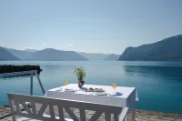 Leikanger Fjordhotel - Unike Hoteller Hotels in Balestrand