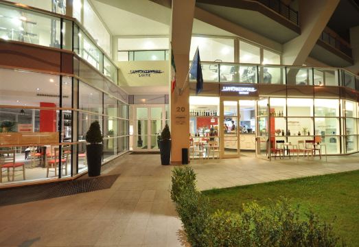 룬고테베레 스위트 부대시설