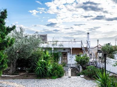 Maison de Yaya at Heraion Lagoon