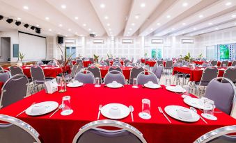 Baan Klang Aow Beach Resort