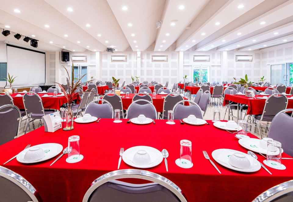 [반 클랑 아오우 비치 리조트의 아름다운 정원]