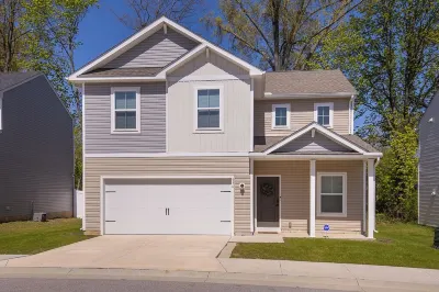 Modern 3Bdrm Home | Family-Friendly, Close to Zoo Hotels near The University of Akron