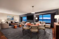 Hotel Champlain Burlington, Curio Collection by Hilton Hotels in Burlington