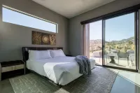 Infinity Pool and Game Room Retreat - Stunning Architectural Estate Hotels in Pioneertown