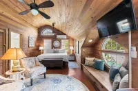 Historic Mansion in Old Town Key West with Private Pool - Sleeps 16!