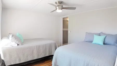 Cozy and quiet retreat just minutes from the Gulf of Mexico!