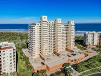 Seaside Serenity - Beachfront Pool, Hot Tub, WiFi