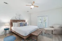 Charming Home with Open Living Space and EV Charger - Inviting Getaway