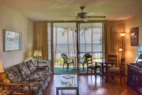 Fantastic ocean view - enjoy sunsets on the lanai Hotels in Maalaea