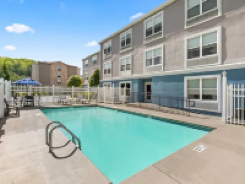 Comfort Inn & Suites Rome South Hotels in Floyd County