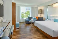 Renaissance Charlotte SouthPark Hotel
