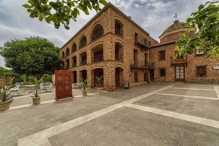 MONASTERIO DE SANTA EULALIA Отели в г. Лорка